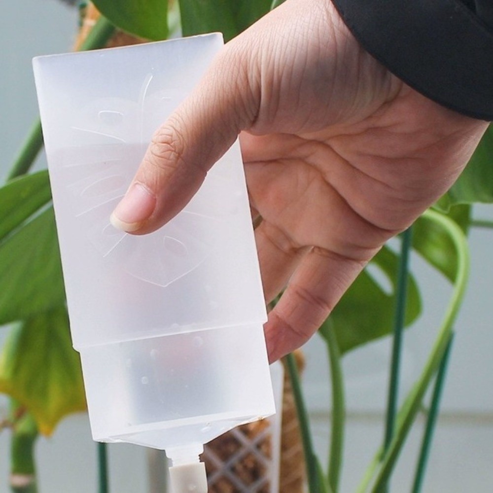 D-vormige zelfwatergevende pla - Automatic Plant Waterer recensie en prijs